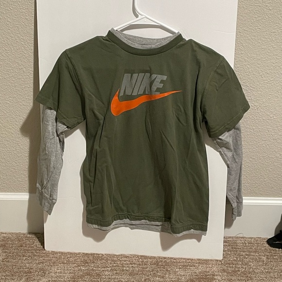 Nike Other - Boys double layer Nike shirt